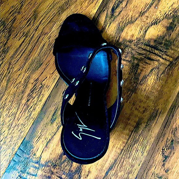 Giuseppe Zanotti Black Studdee Wedge Sandle - Picture 2 of 3